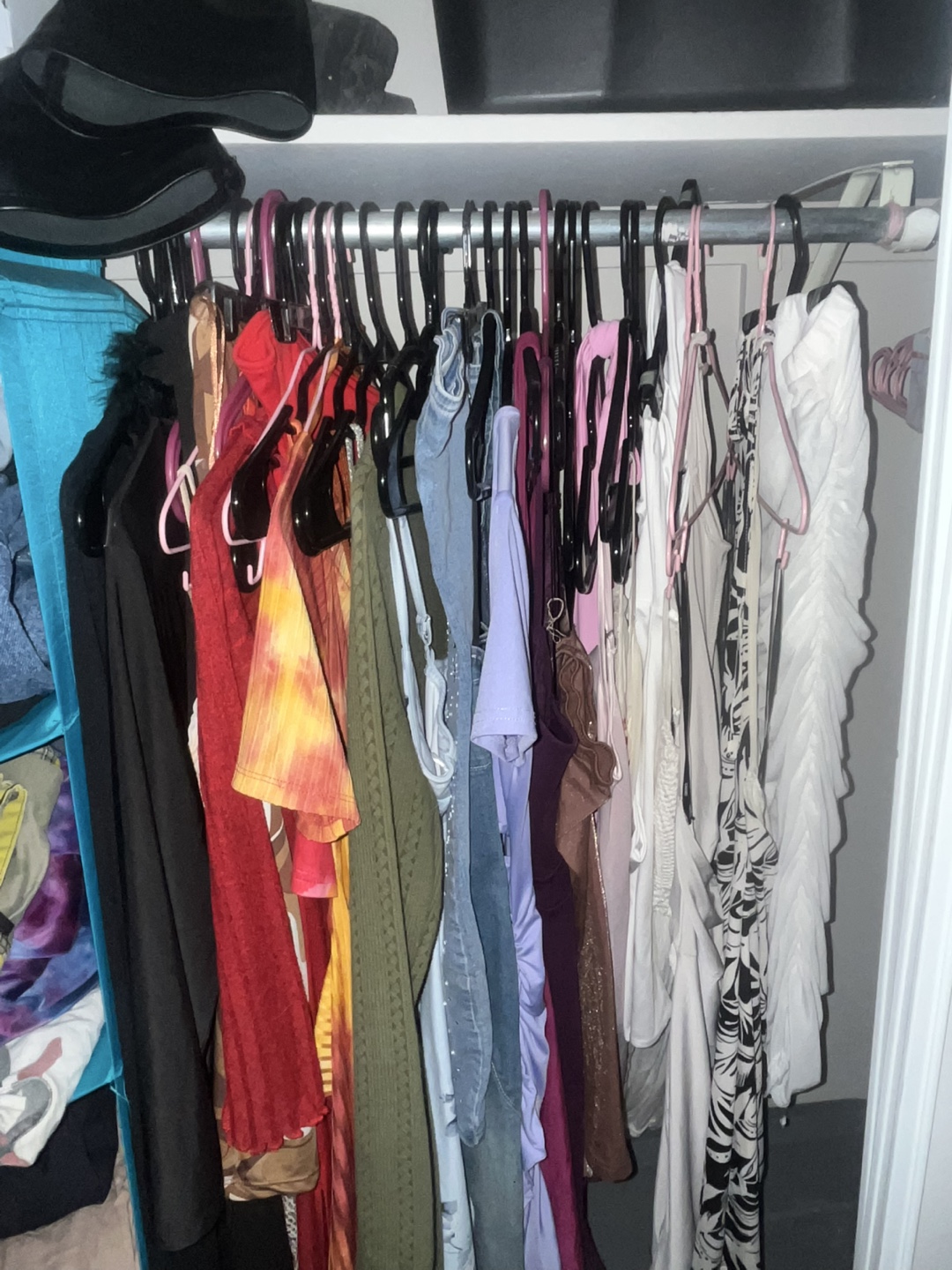 Cleaning my whole wardrobe out - photo 4