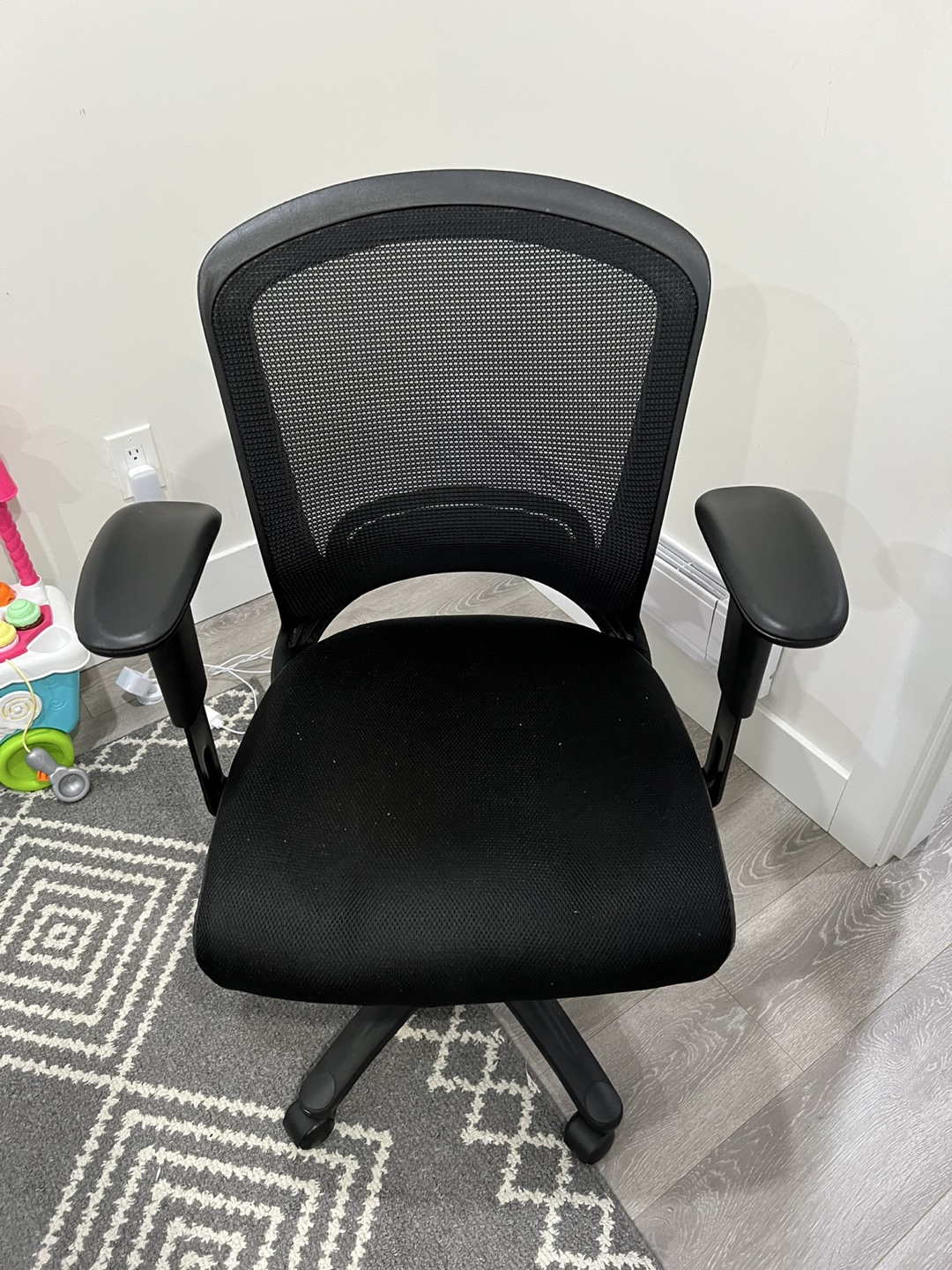 Black Mesh Office Chair