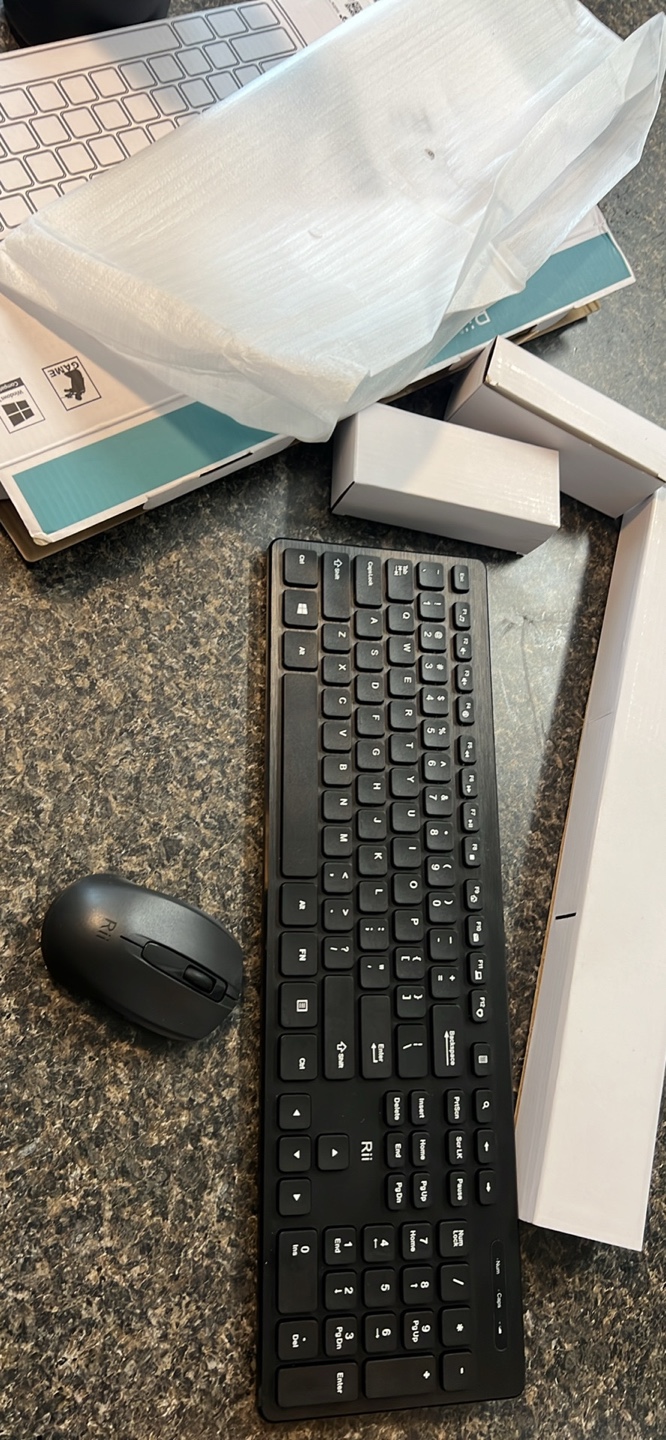 Rii Wireless Keyboard and Mouse Combo