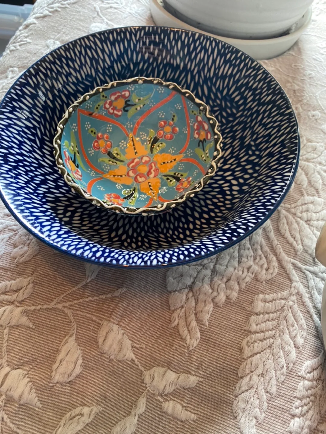 Hand-painted Turkish ceramic bowl set thumbnail