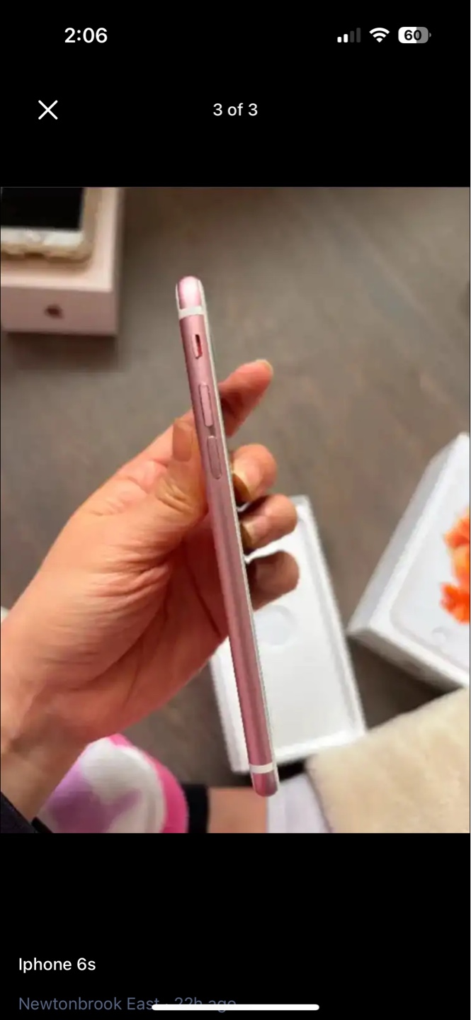 Rose Gold iPhone 6s - photo 2