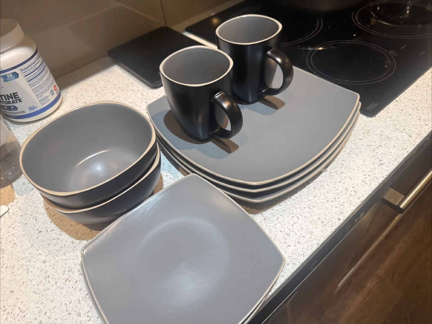 Grey and Black Dinner Set thumbnail