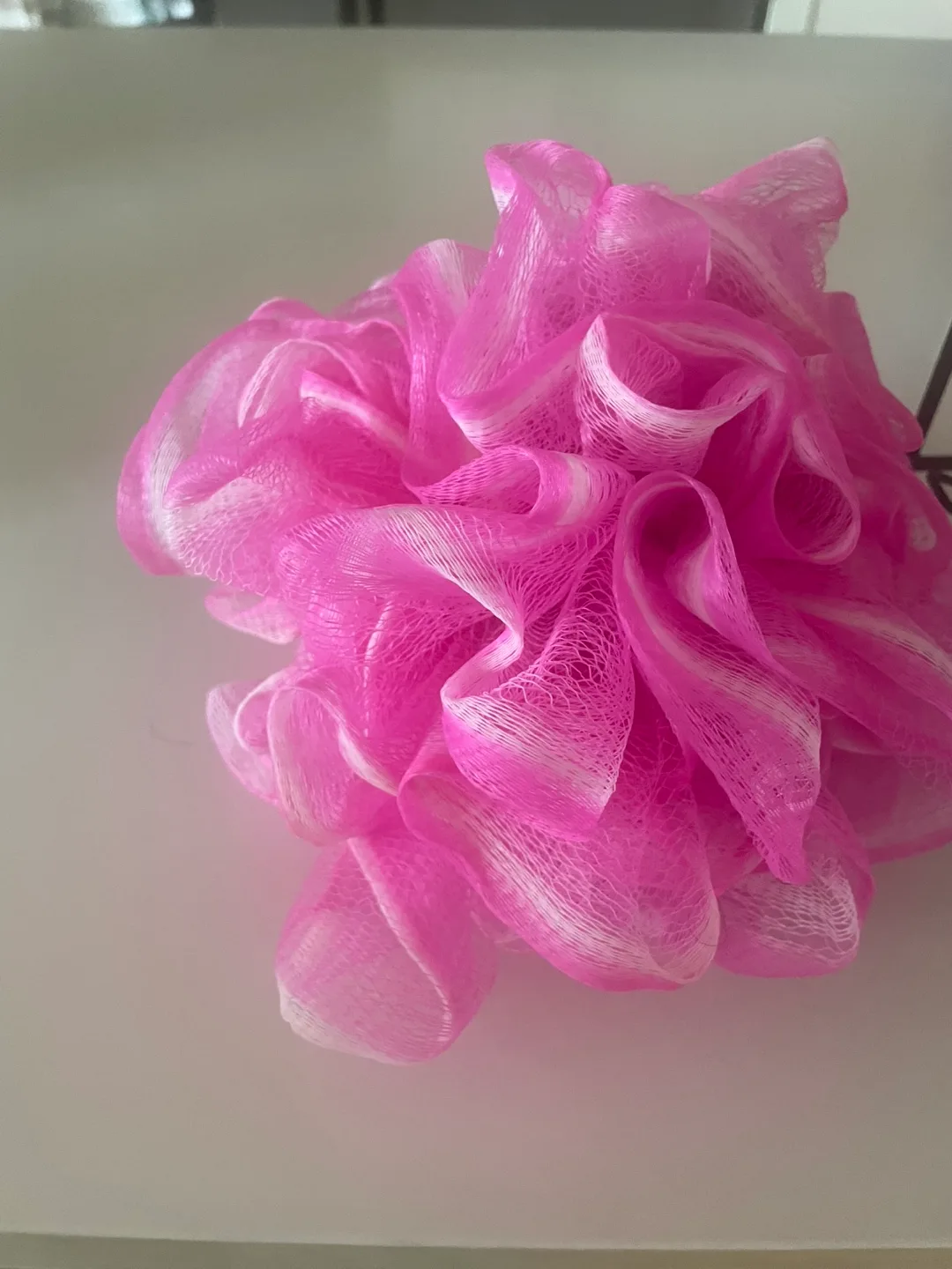 Pink and White Mesh Shower Pouf image indicator(2)