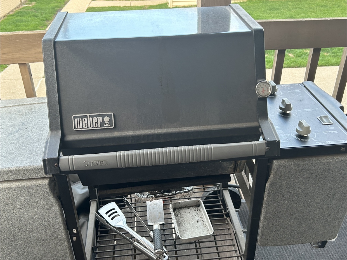 Weber Silver Gas Grill - photo 3