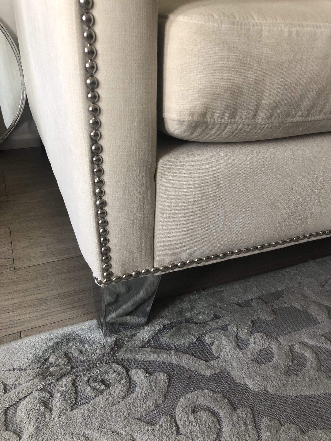 Elegant Beige  Sofa with Crystal Button Detail - photo 2