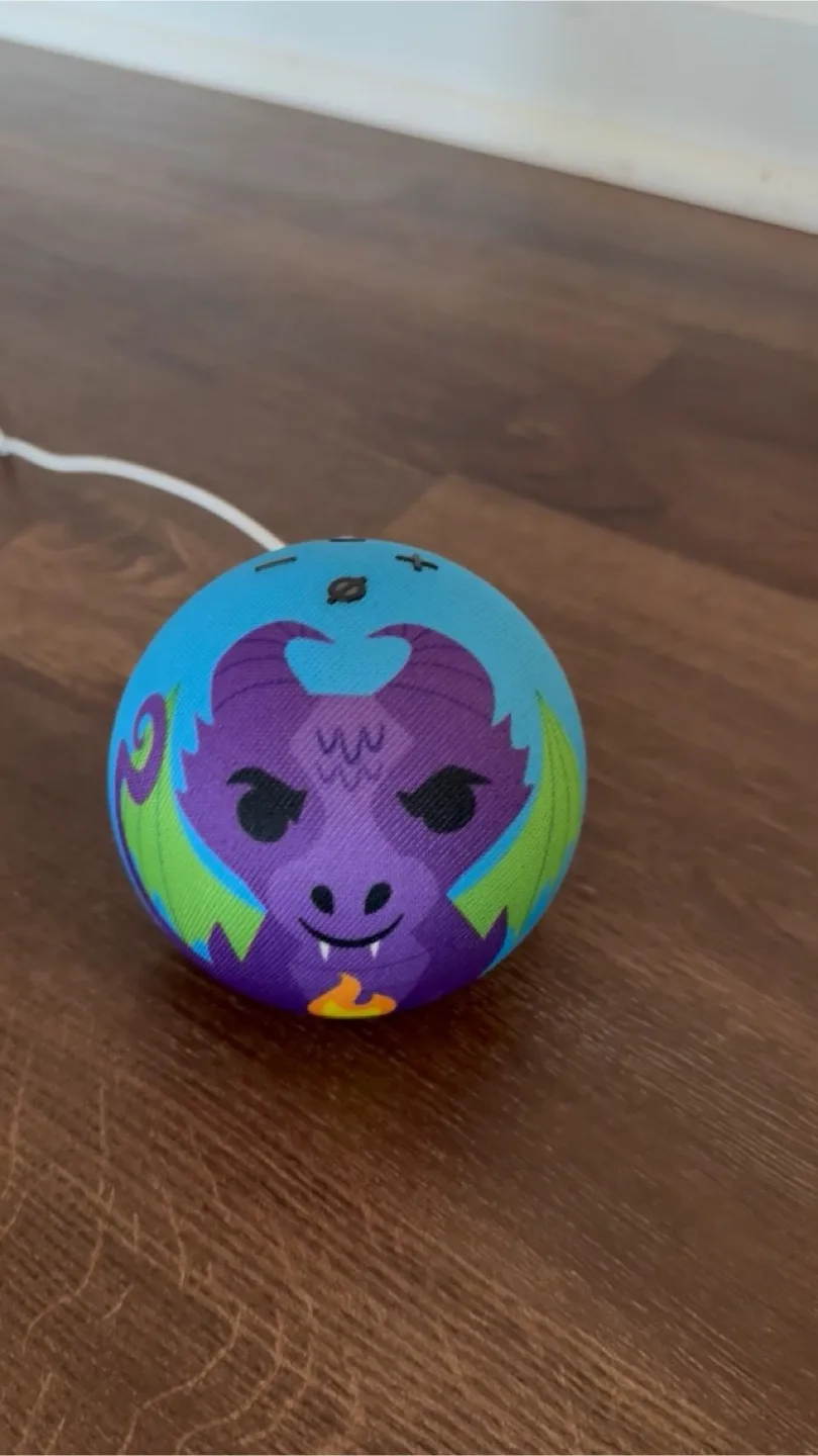 Amazon Echo Dot (5th Generation) Kid image indicator(2)