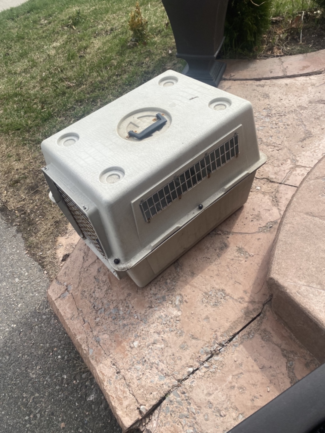 Used Pet Carrier - photo 2