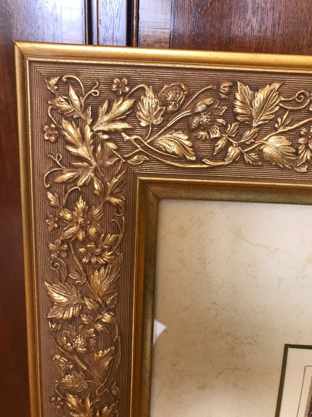 Leopard Print in Gold Frame image indicator(3)