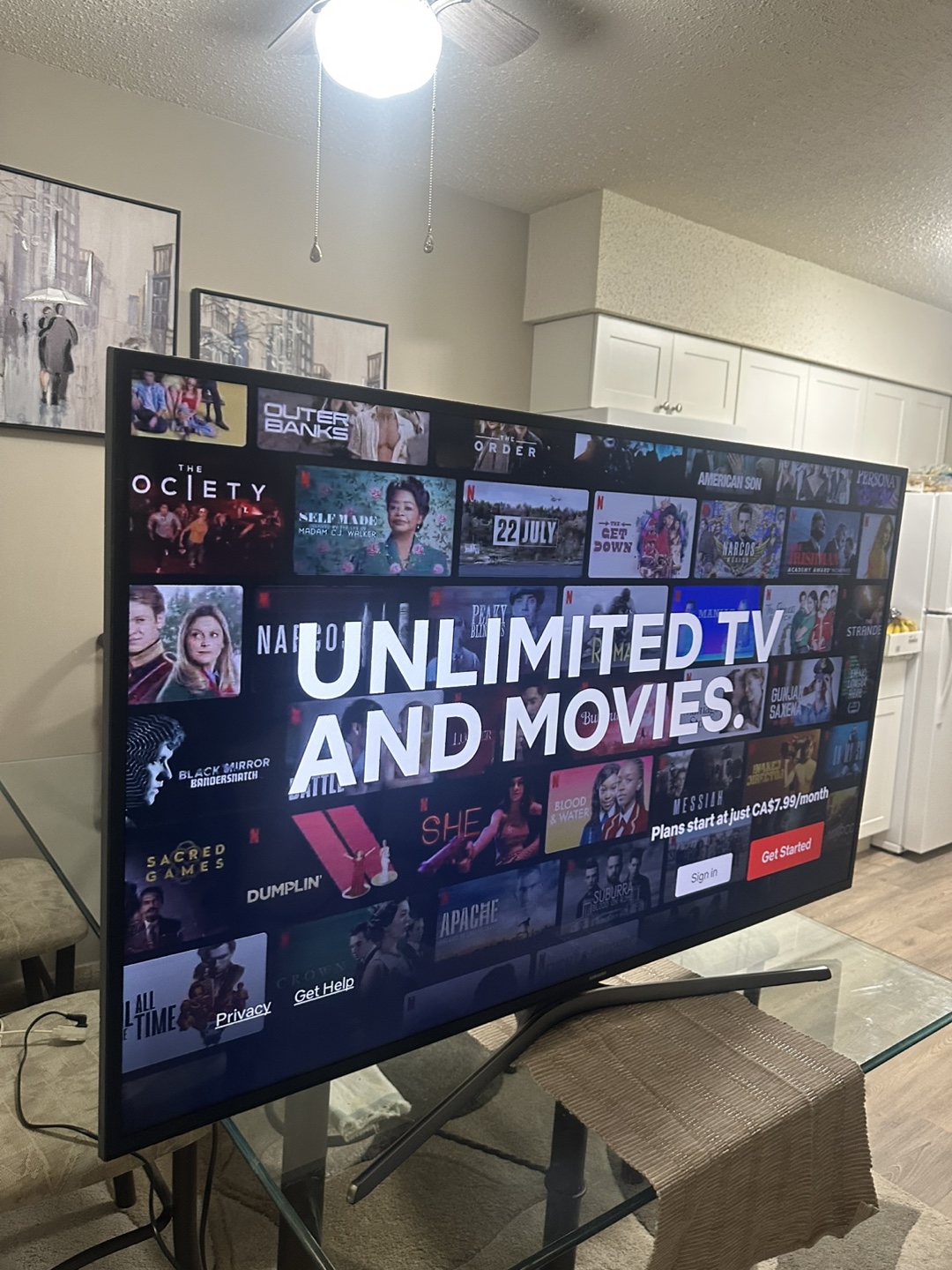 55-inch Samsung 4K UHD smart tv in a pristine condition. - photo 4