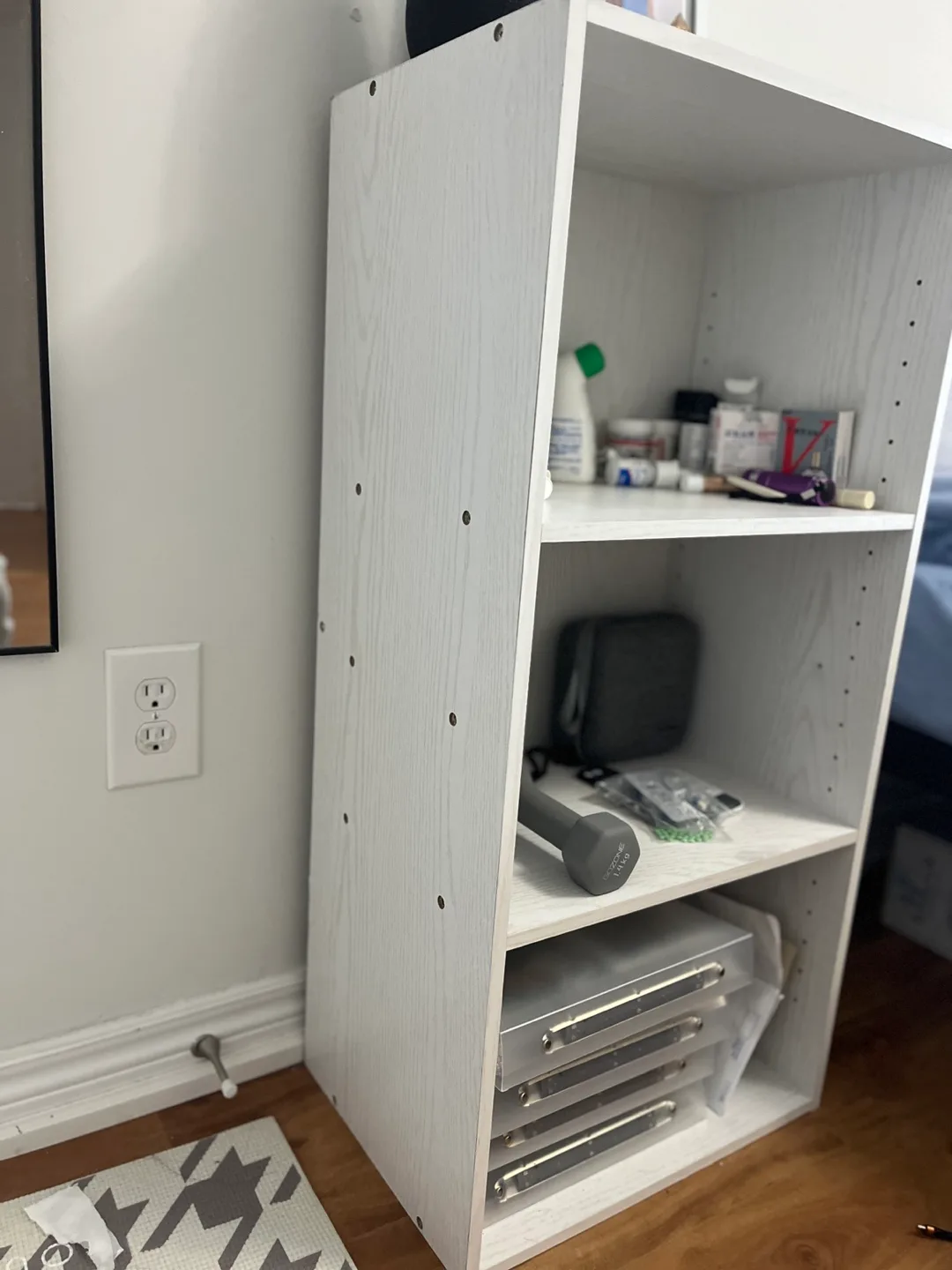 95% new🌈 Wooden 🪵 White 3-shelf Organizer image indicator(3)