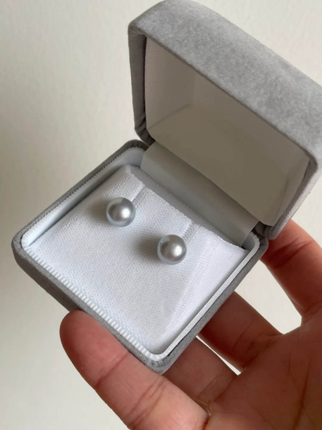 Japanese Silver Grey Pearl Stud Earrings 925 image indicator(2)