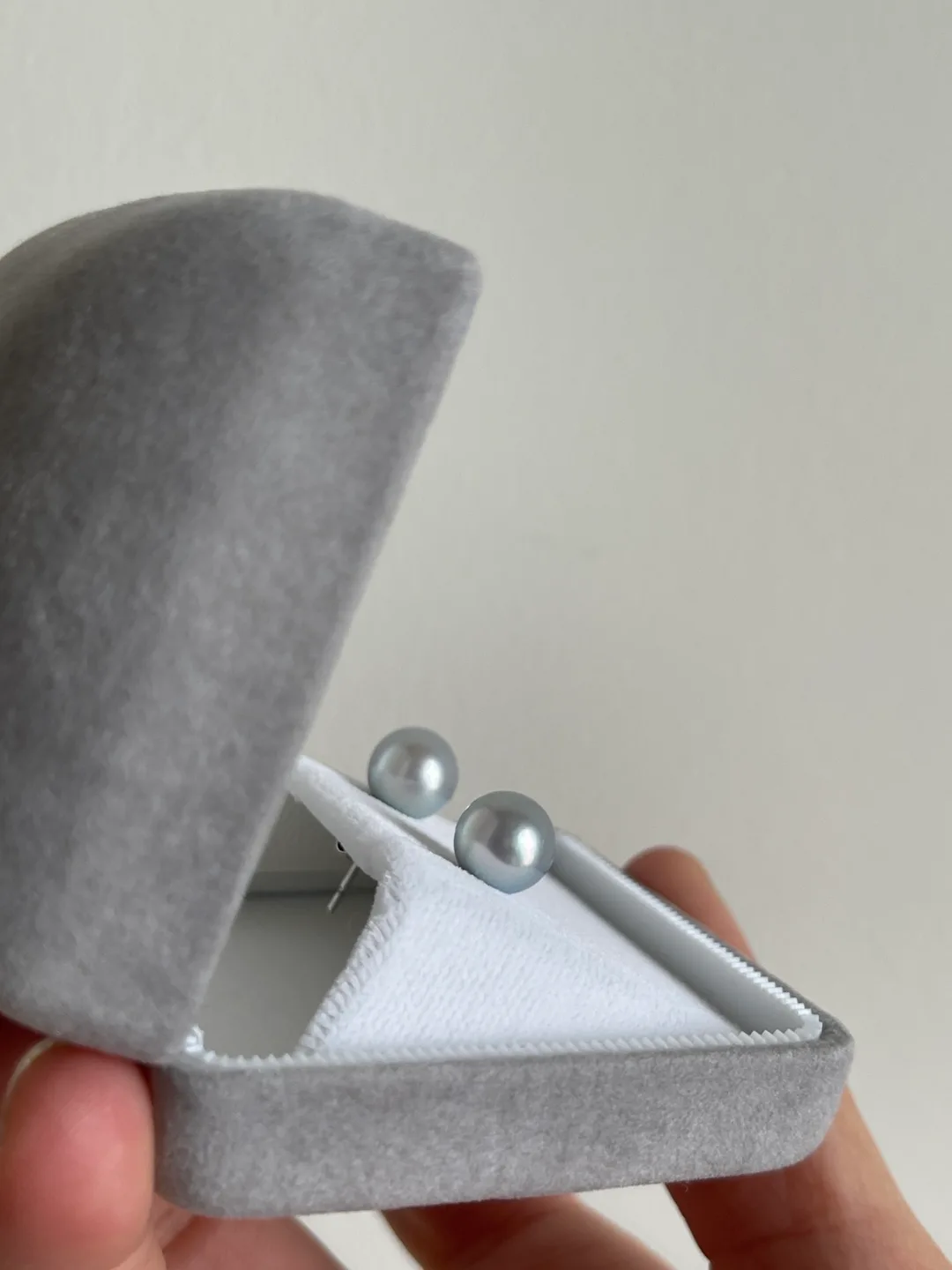 Japanese Silver Grey Pearl Stud Earrings 925 image indicator(5)