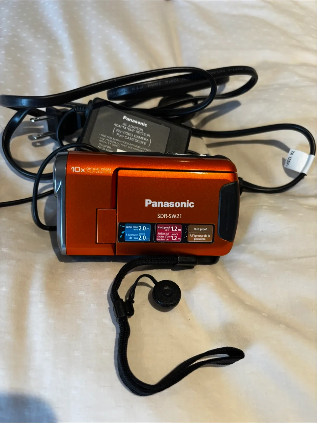 Panasonic SDR-SW21 Shock & Waterproof Digital Camcorder thumbnail