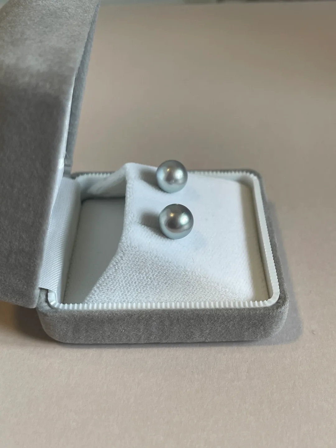 Japanese Silver Grey Pearl Stud Earrings 925 image indicator(7)