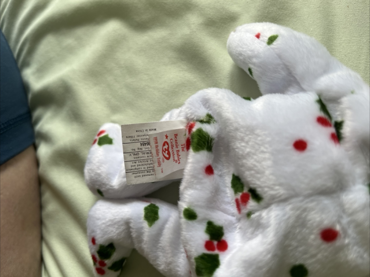 Rare Ty Beanie Baby Holly - Christmas Bear - photo 3