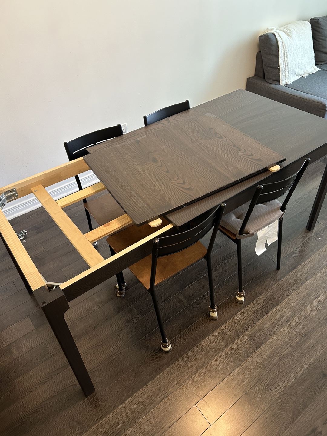 Extendable IKEA Dining Table - photo 3