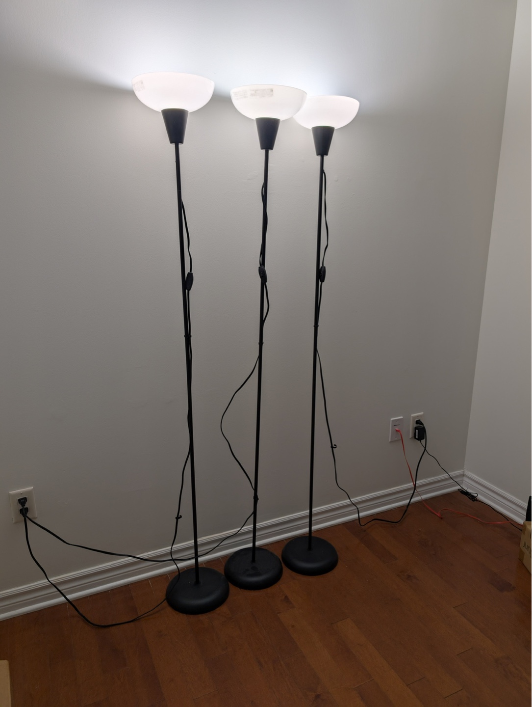 [Move out] Floor Lamp x 3 - photo 2