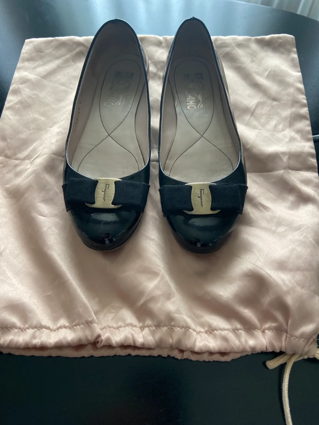 Salvatore Ferragamo Black Patent Leather Ballerina Flats thumbnail