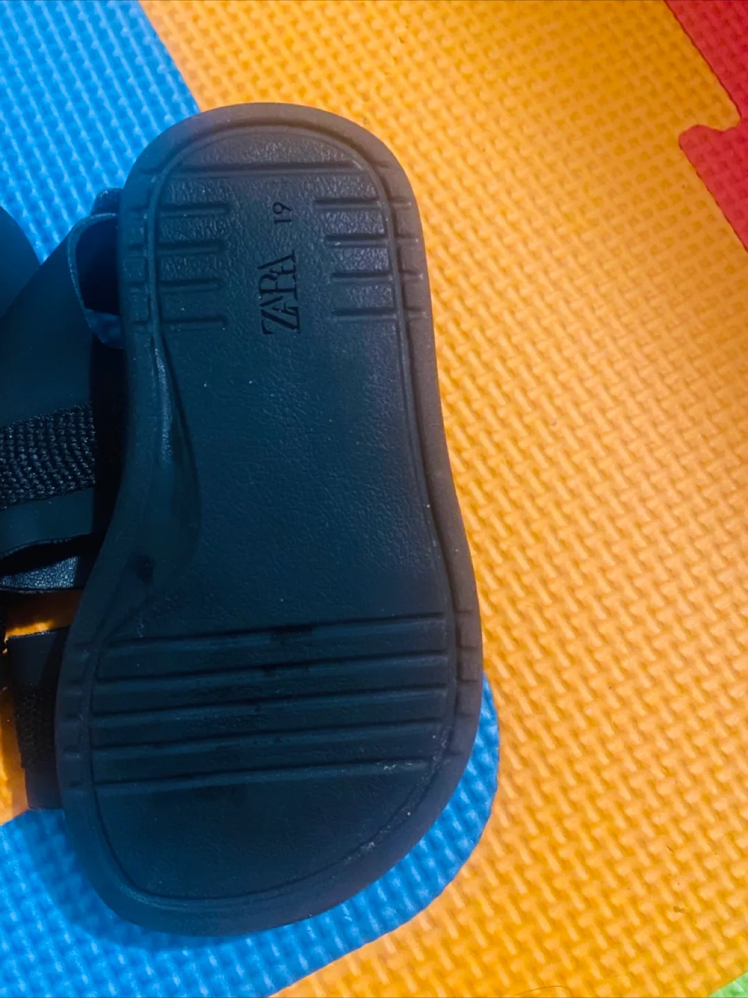 Zara Baby Sandals Size 19 image indicator(3)