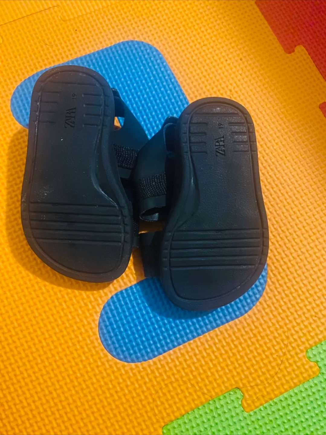 Zara Baby Sandals Size 19 image indicator(2)