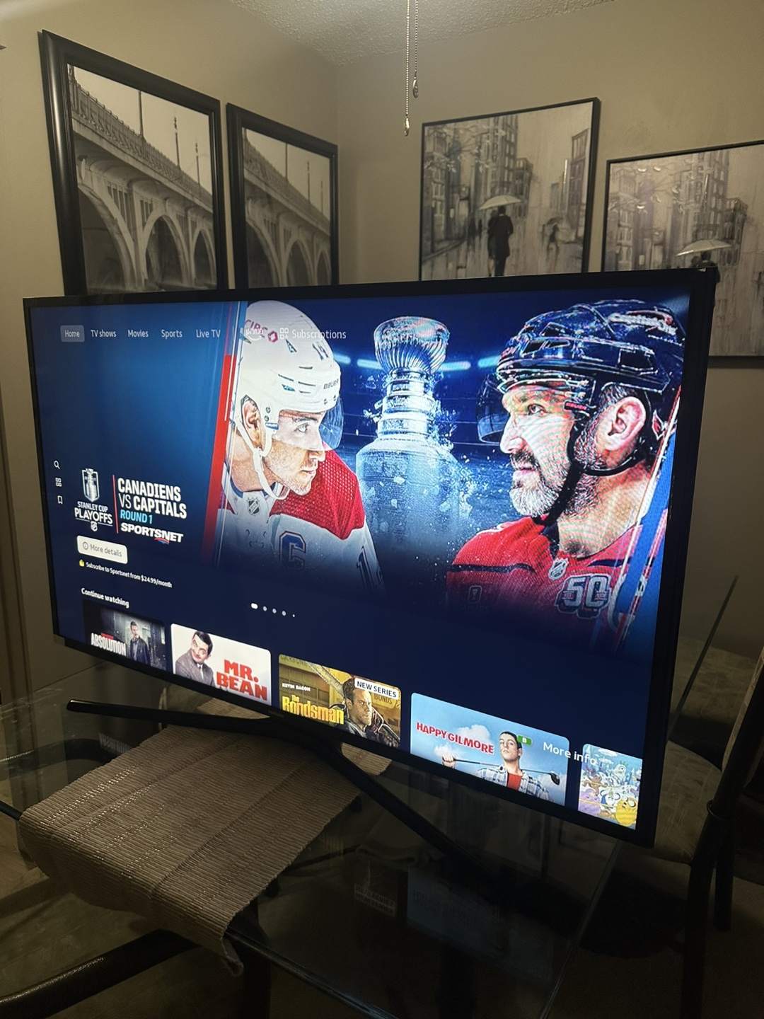 52-inch Samsung Full Smart TV in flawlessly condition. - photo 2