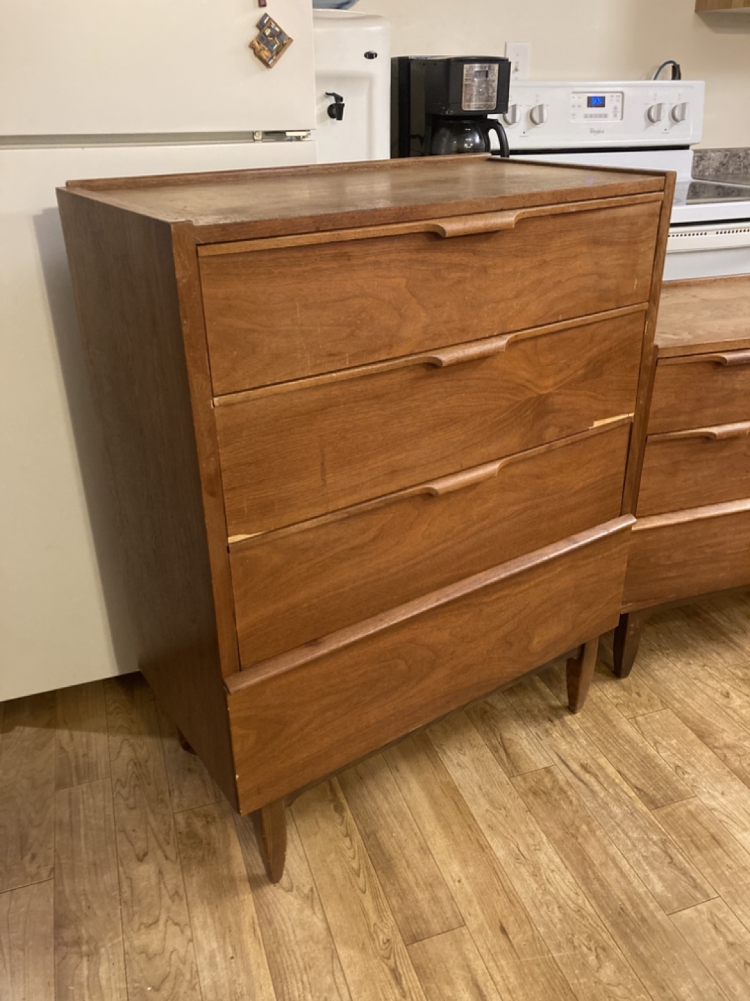 Mid-Century Modern Dresser Set - photo 2
