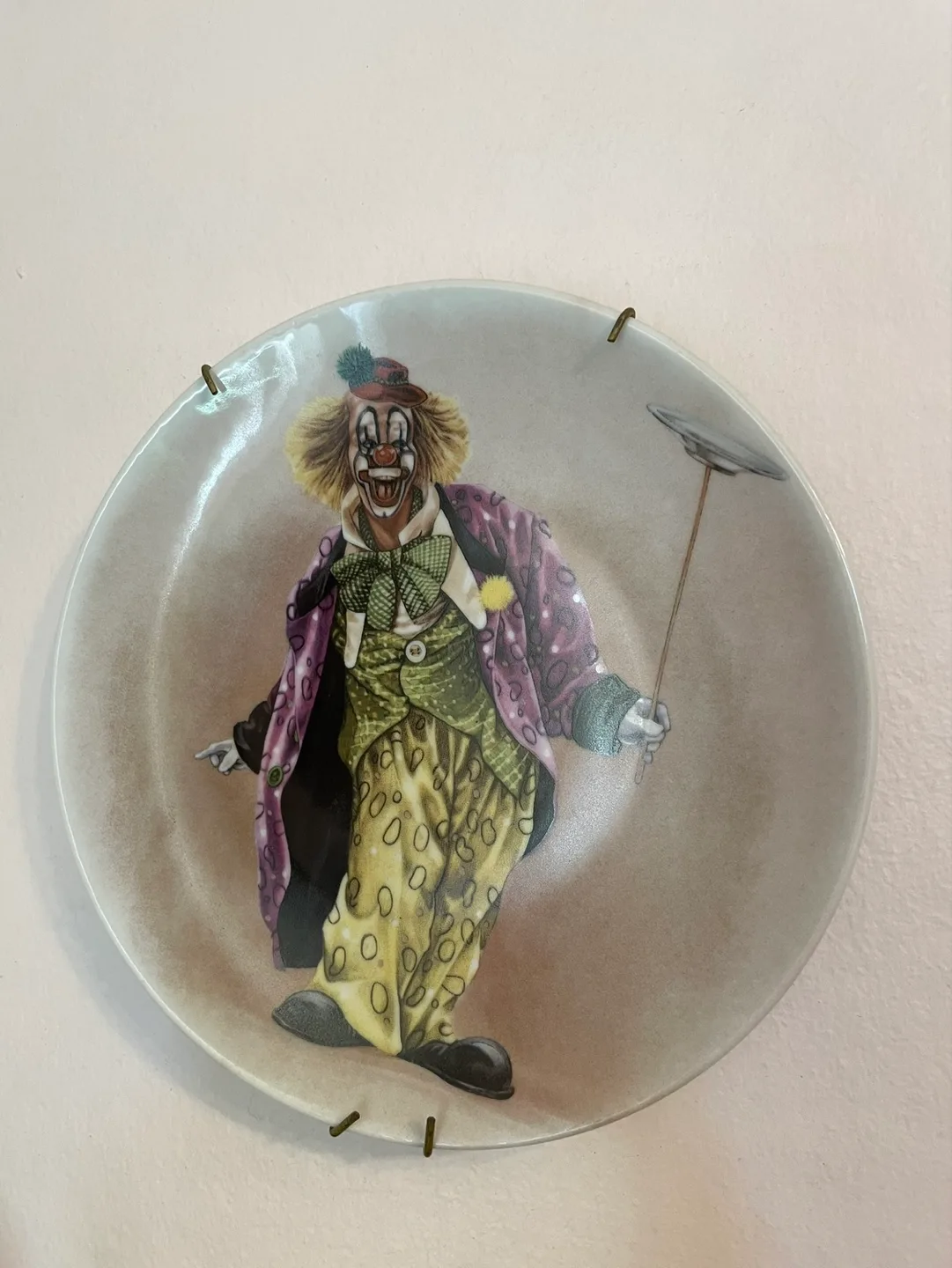Unique Saw Blade Painting and Collectible Clown Plate thumbnail