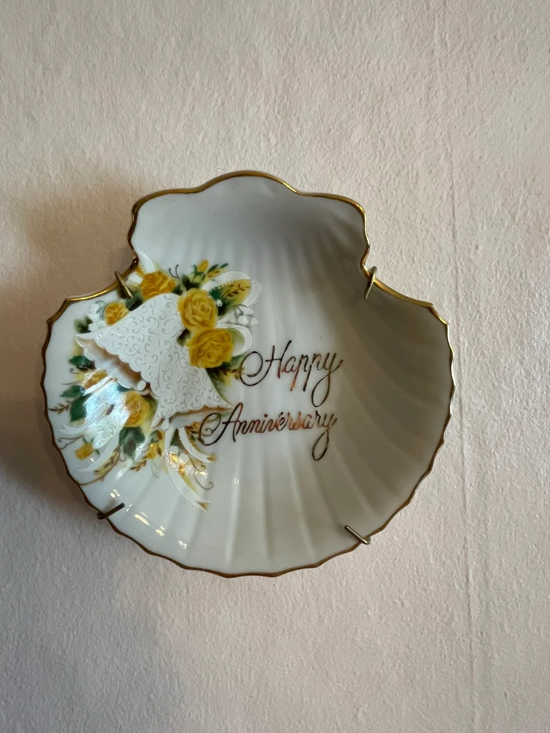 Vintage Happy Anniversary Shell Plate thumbnail