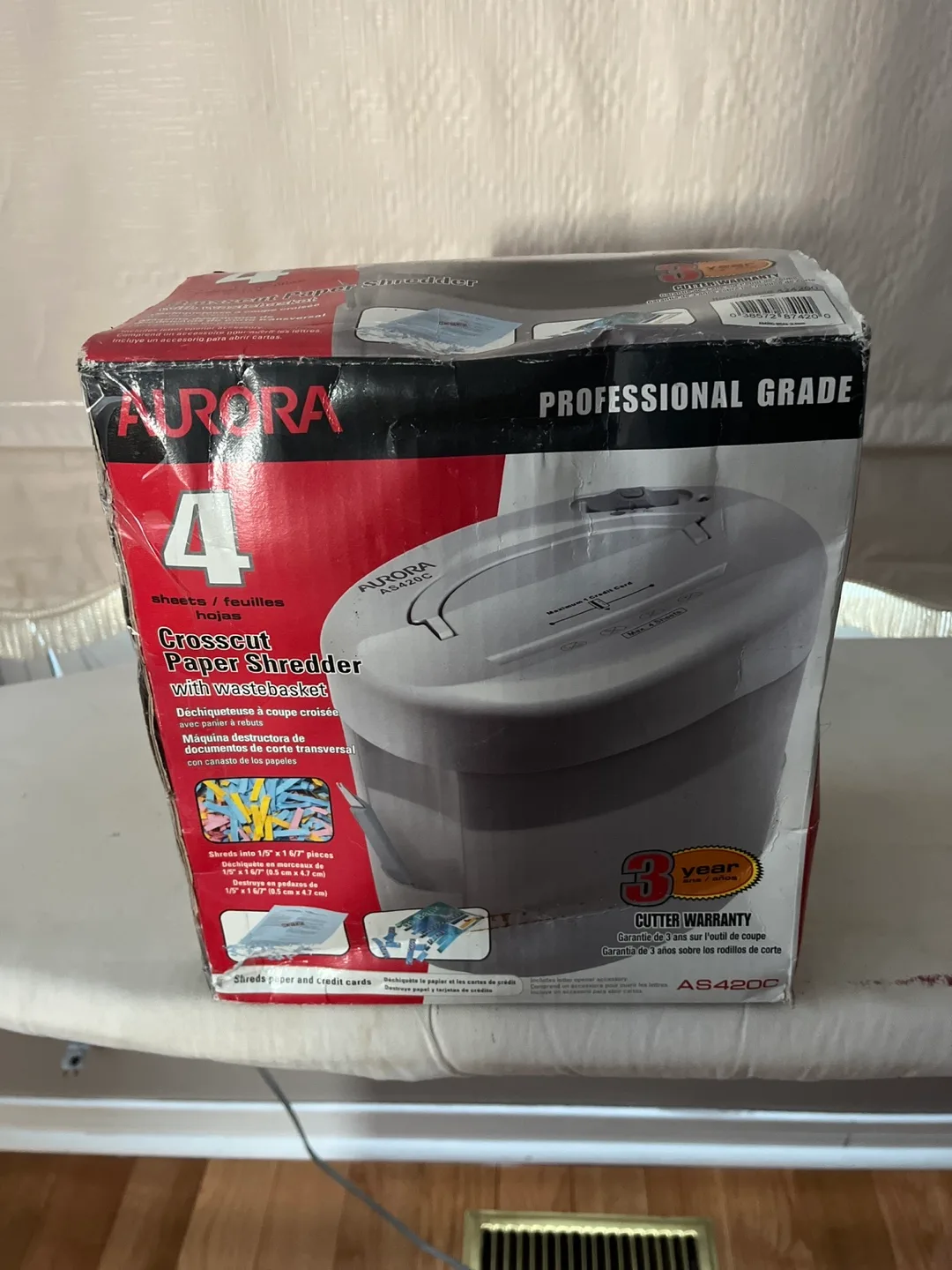 ASSORTED HOSEHOLD ITEMS image indicator(7)