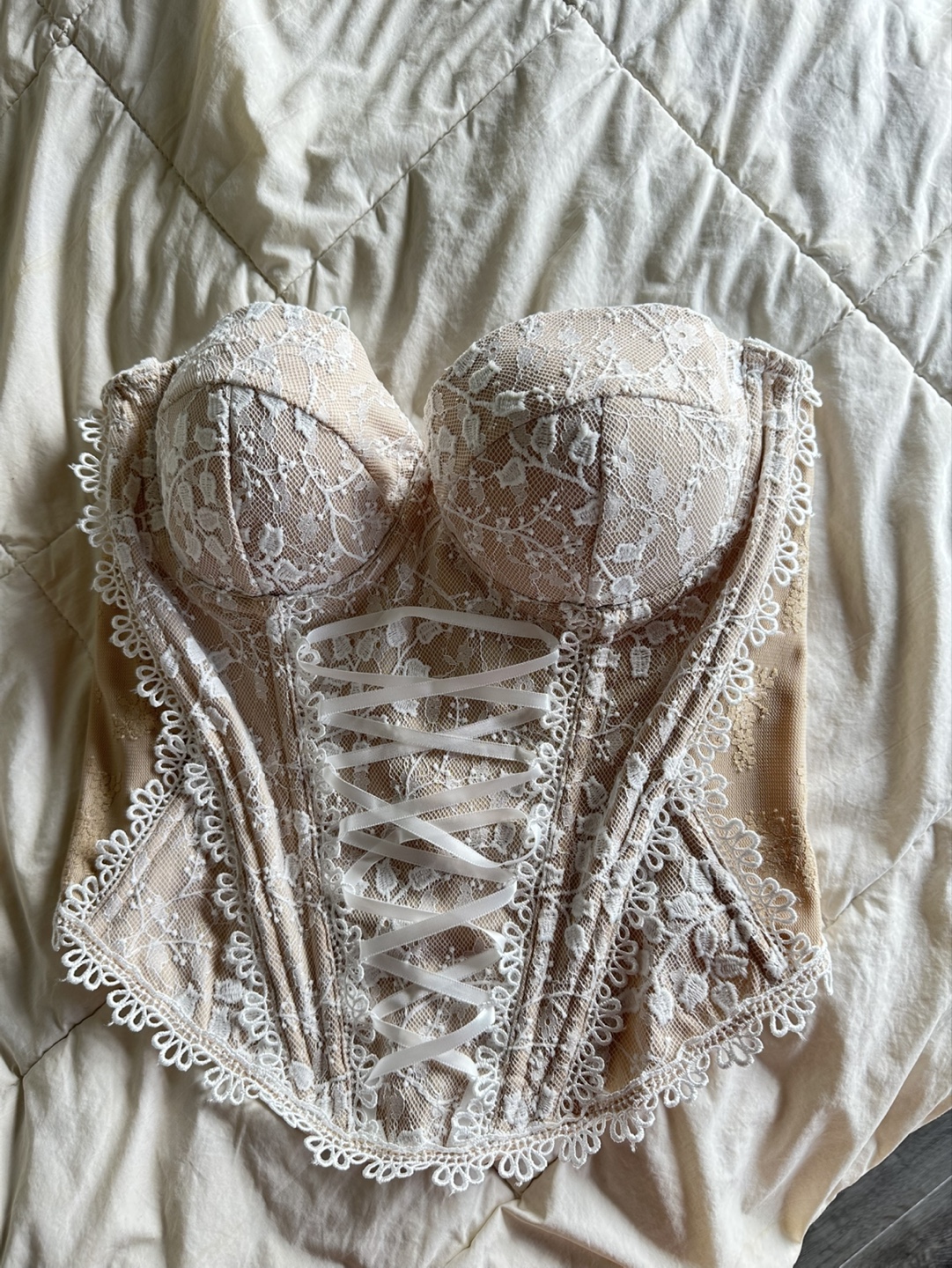Gorgeous Lace-Up Corset Top - photo 4