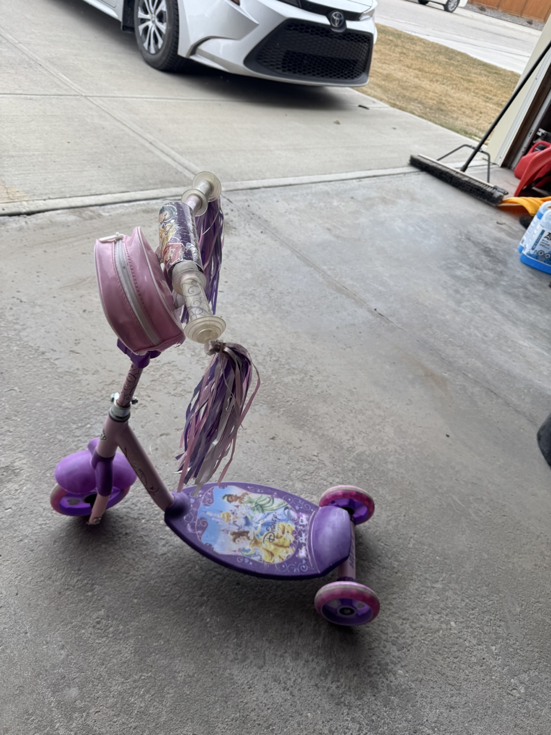 Disney Princess 3-Wheel Scooter for Kids - photo 2