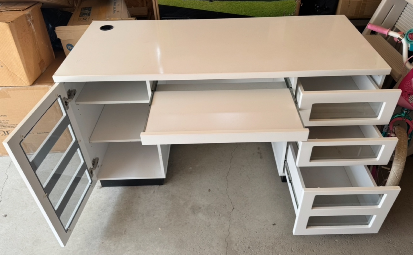 White Vanity Makeup Desk with Lite up Mirror - photo 3