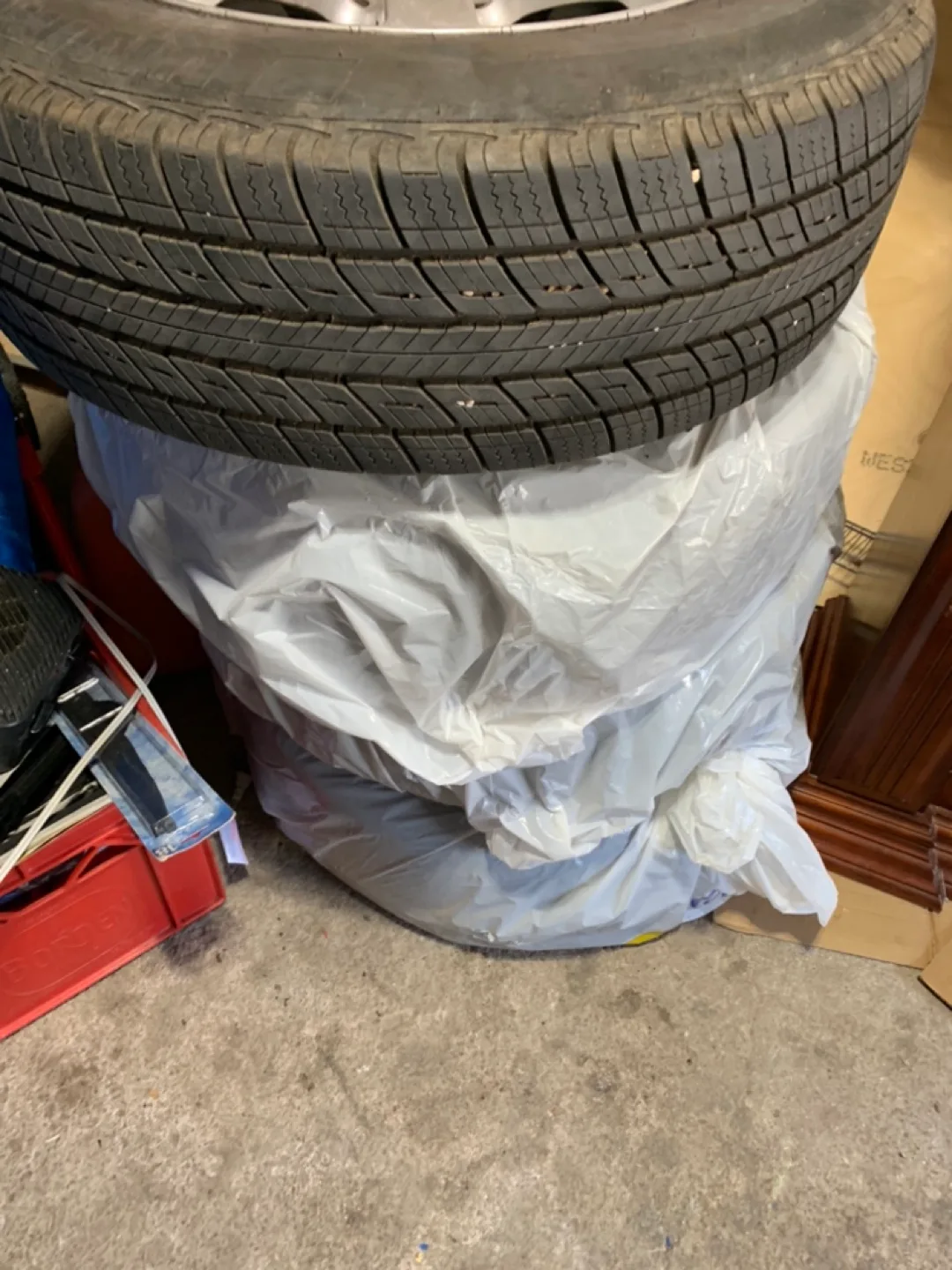 17" Silver Alloy Wheel with Tire image indicator(9)