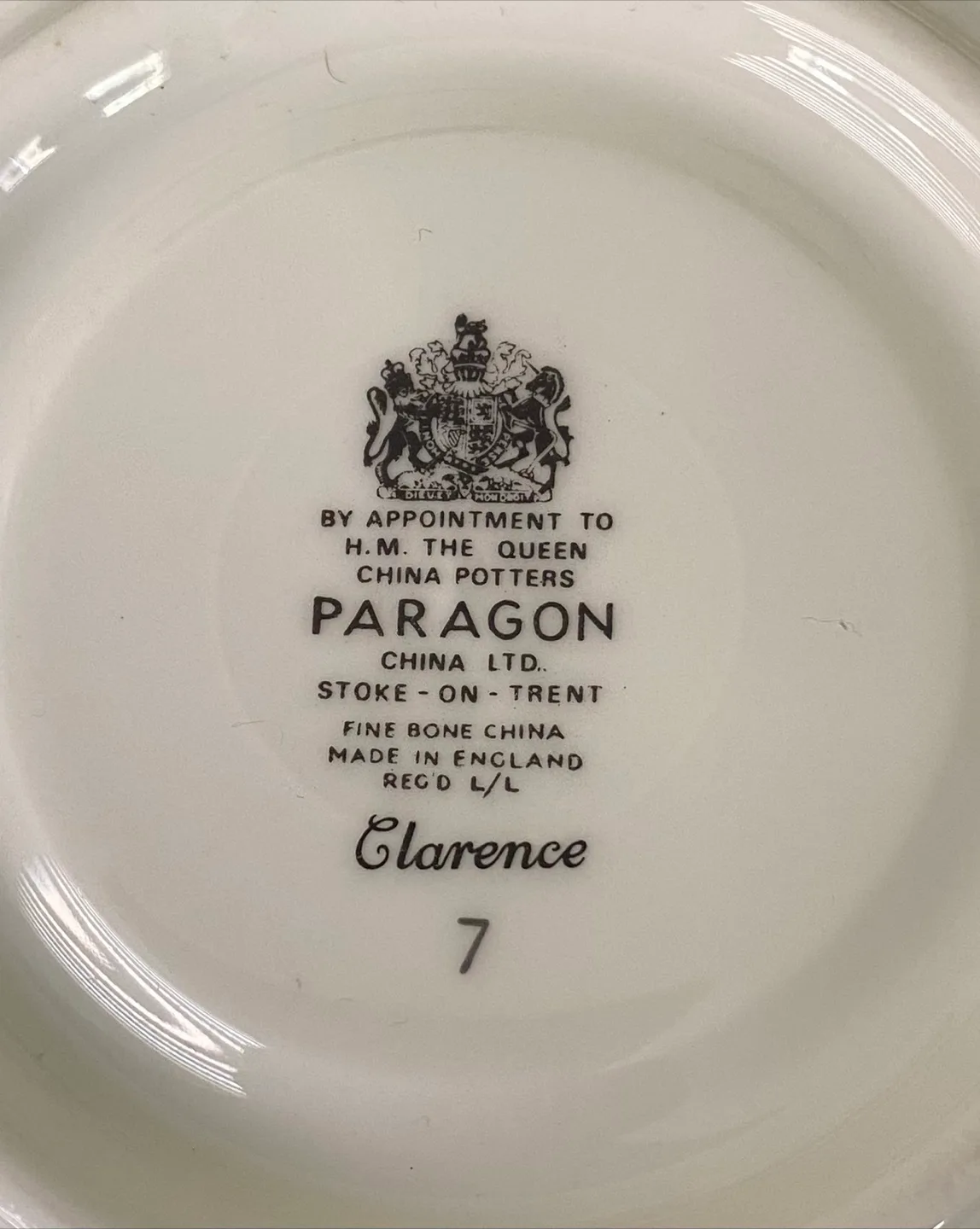 Paragon Clarence fine bone china image indicator(6)