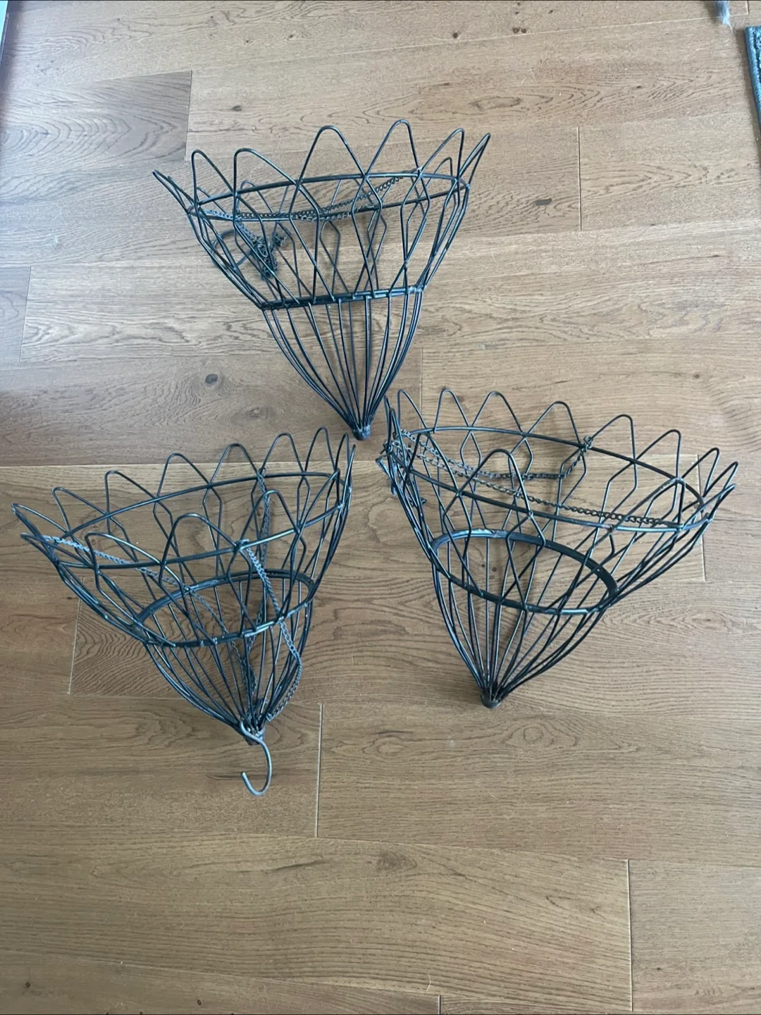 Set of Three Black Metal Hanging Baskets image indicator(4)