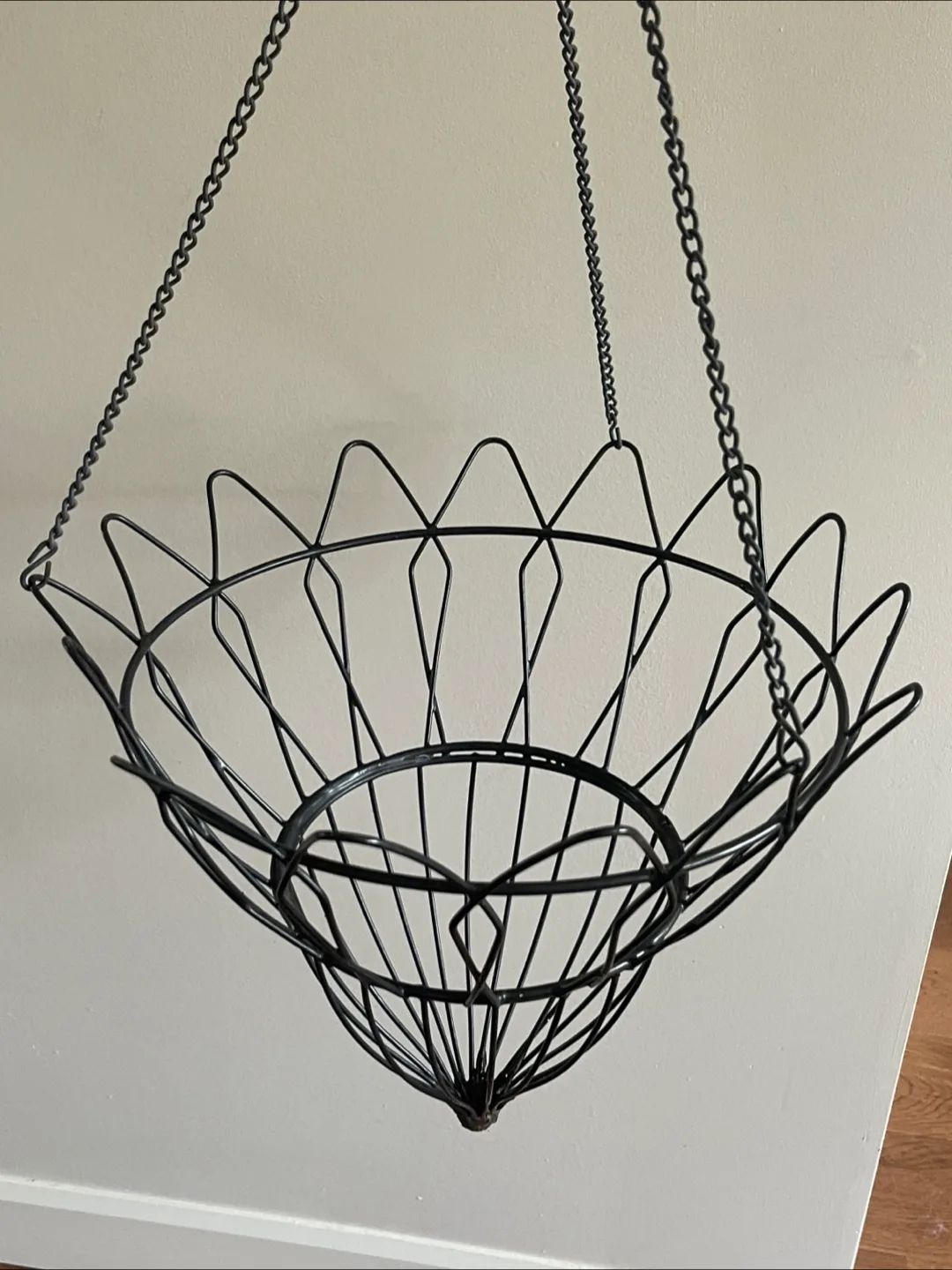 Set of Three Black Metal Hanging Baskets image indicator(3)