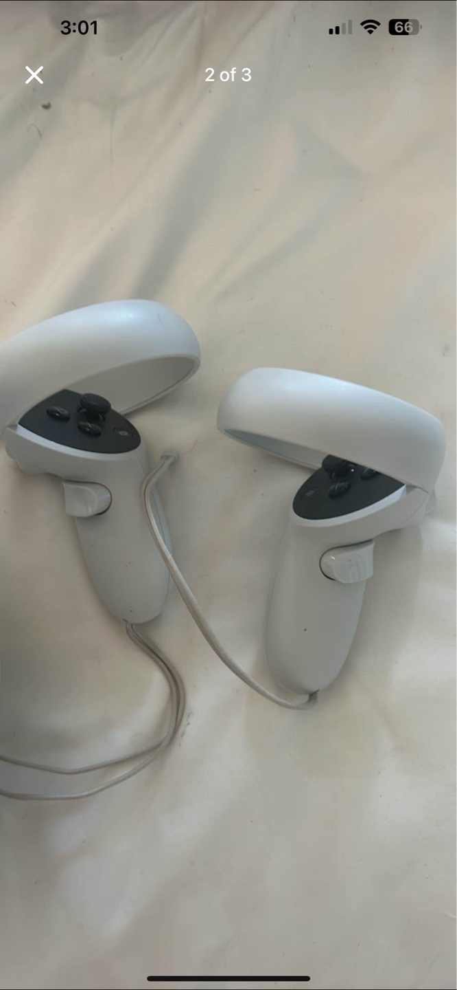 Meta Quest 2 VR Headset and Controllers - photo 2