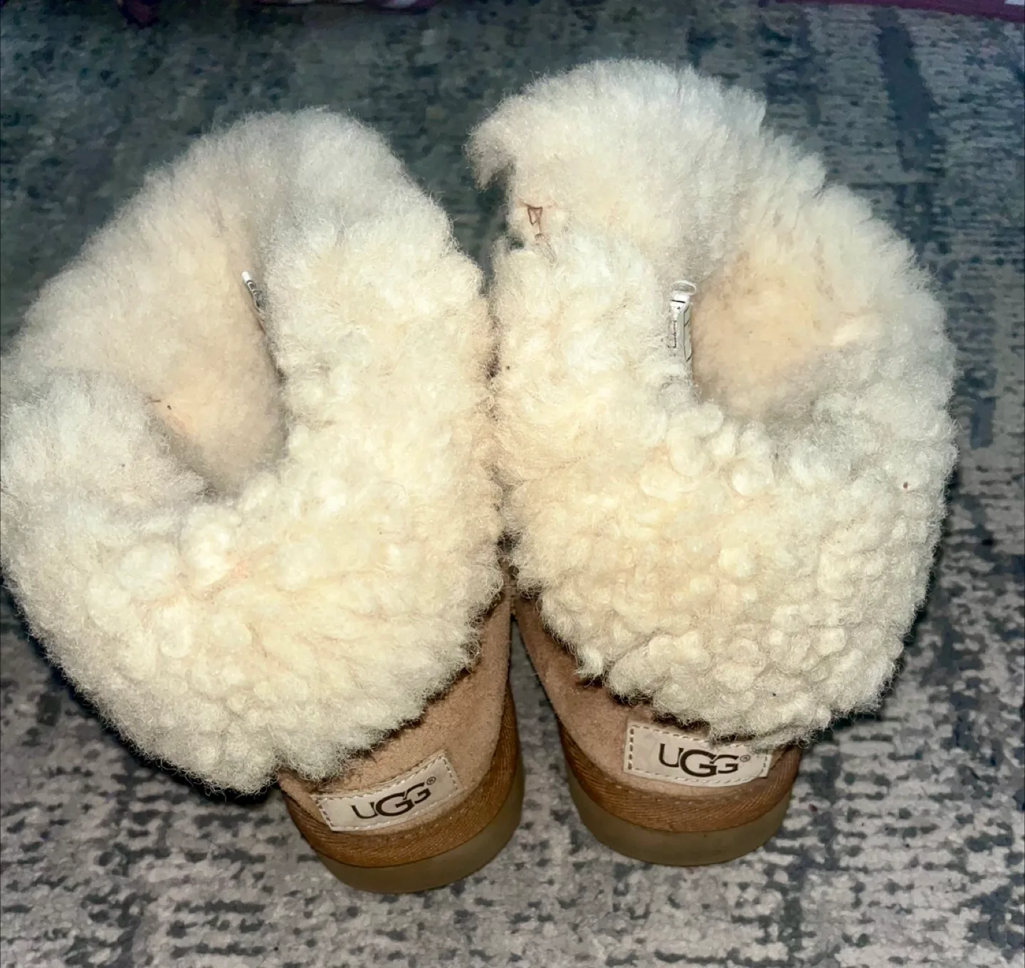 UGG Size 5 Brown Sheepskin Boots image indicator(4)