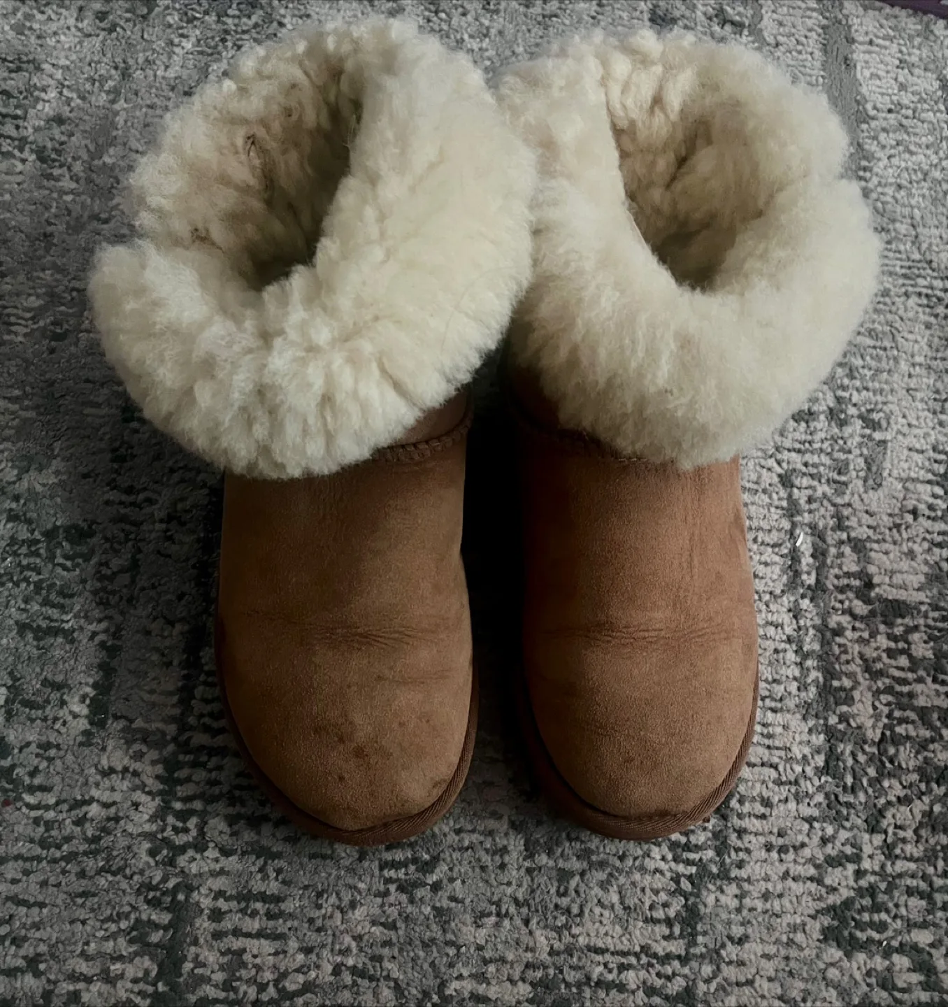 UGG Size 5 Brown Sheepskin Boots image indicator(5)