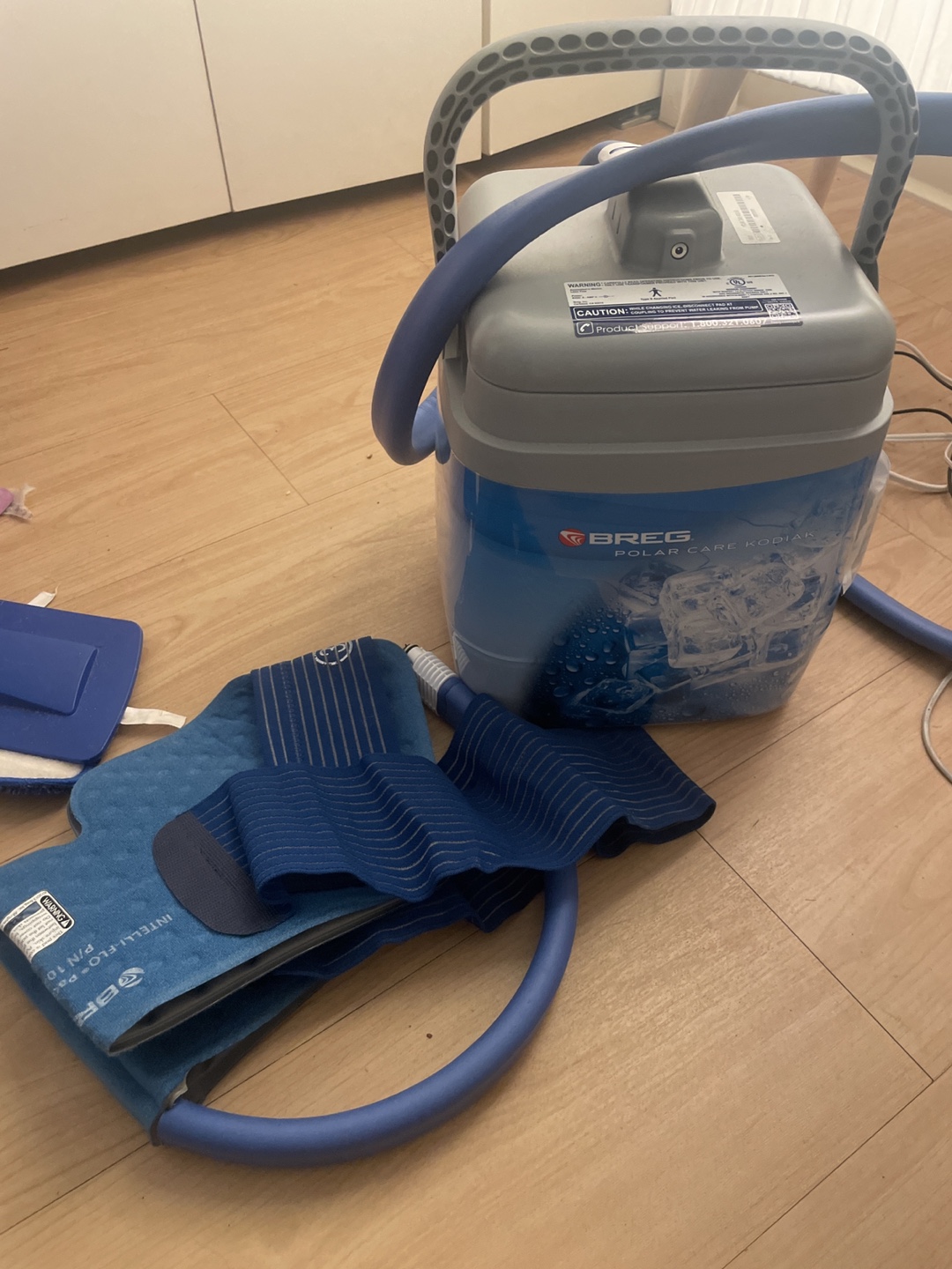 BRAND NEW Breg Polar Care Cube Cold Therapy Shoulder System
