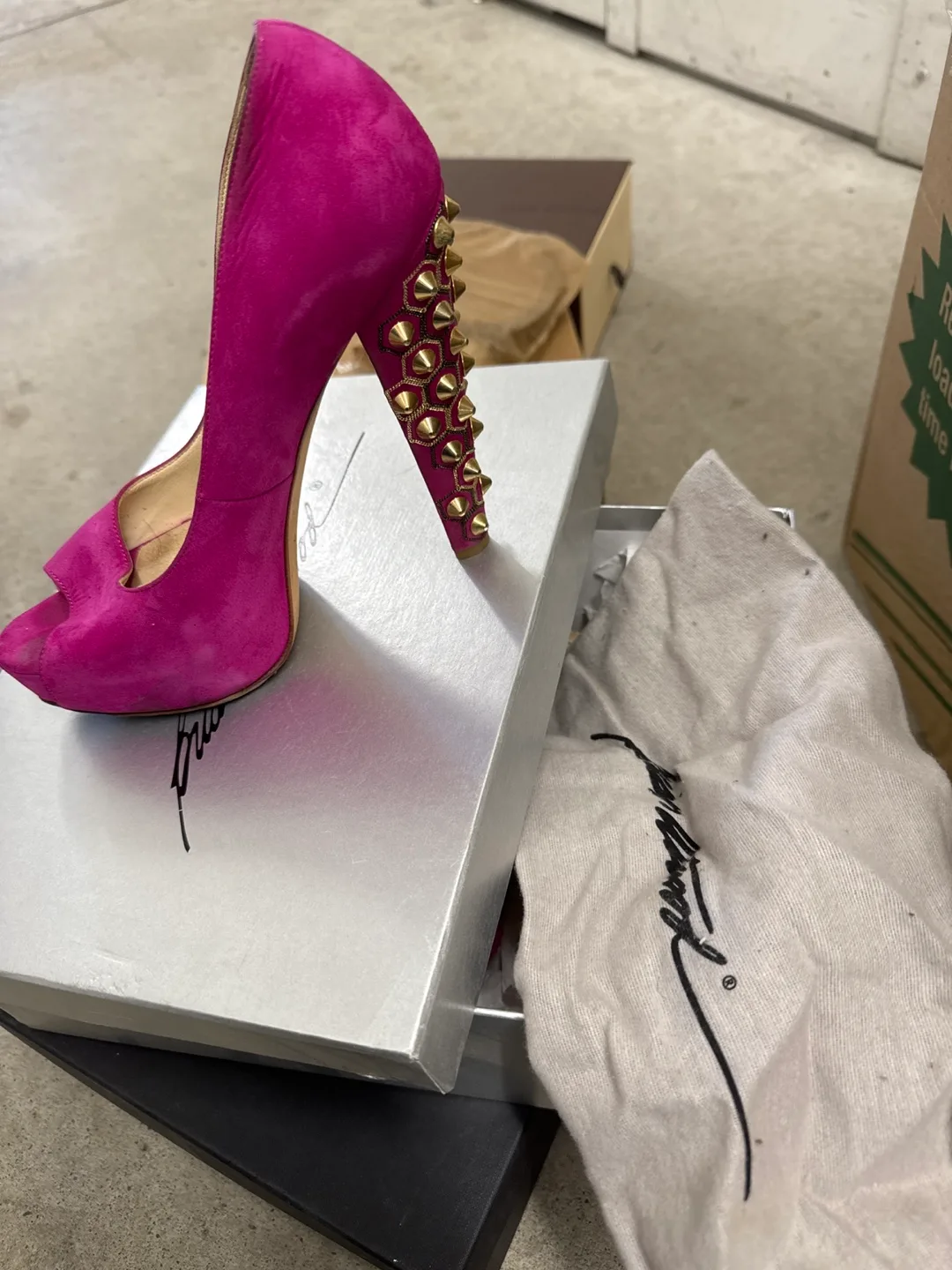 Brian Atwood fuchsia peep-toe heels thumbnail