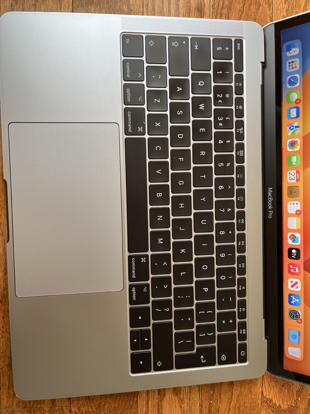 2017 13-inch MacBook Pro - 8GB RAM, 2.3 GHz Intel Core i5 - photo 3