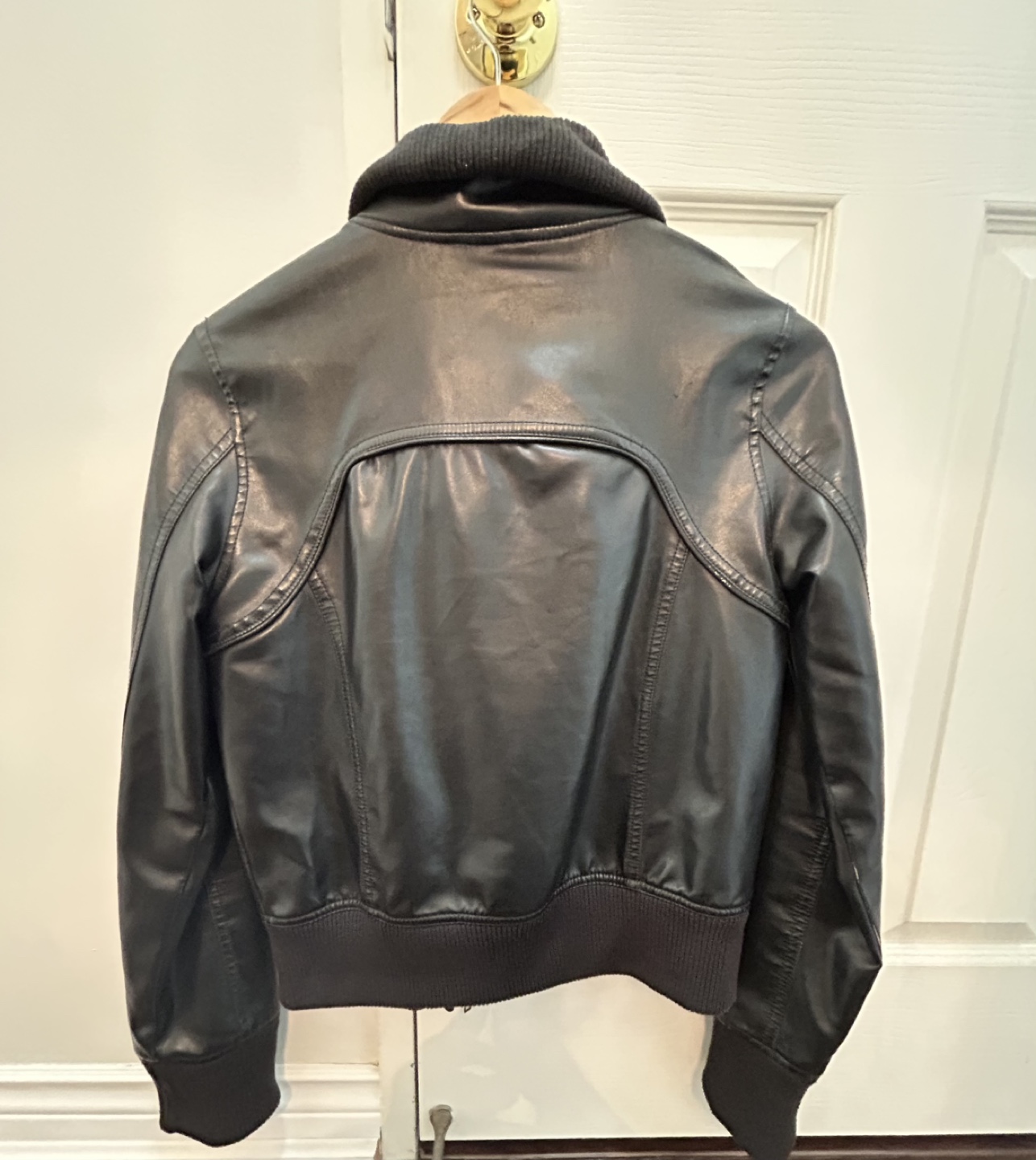 💚FREE: Black Faux Leather Jacket - Size M - photo 5