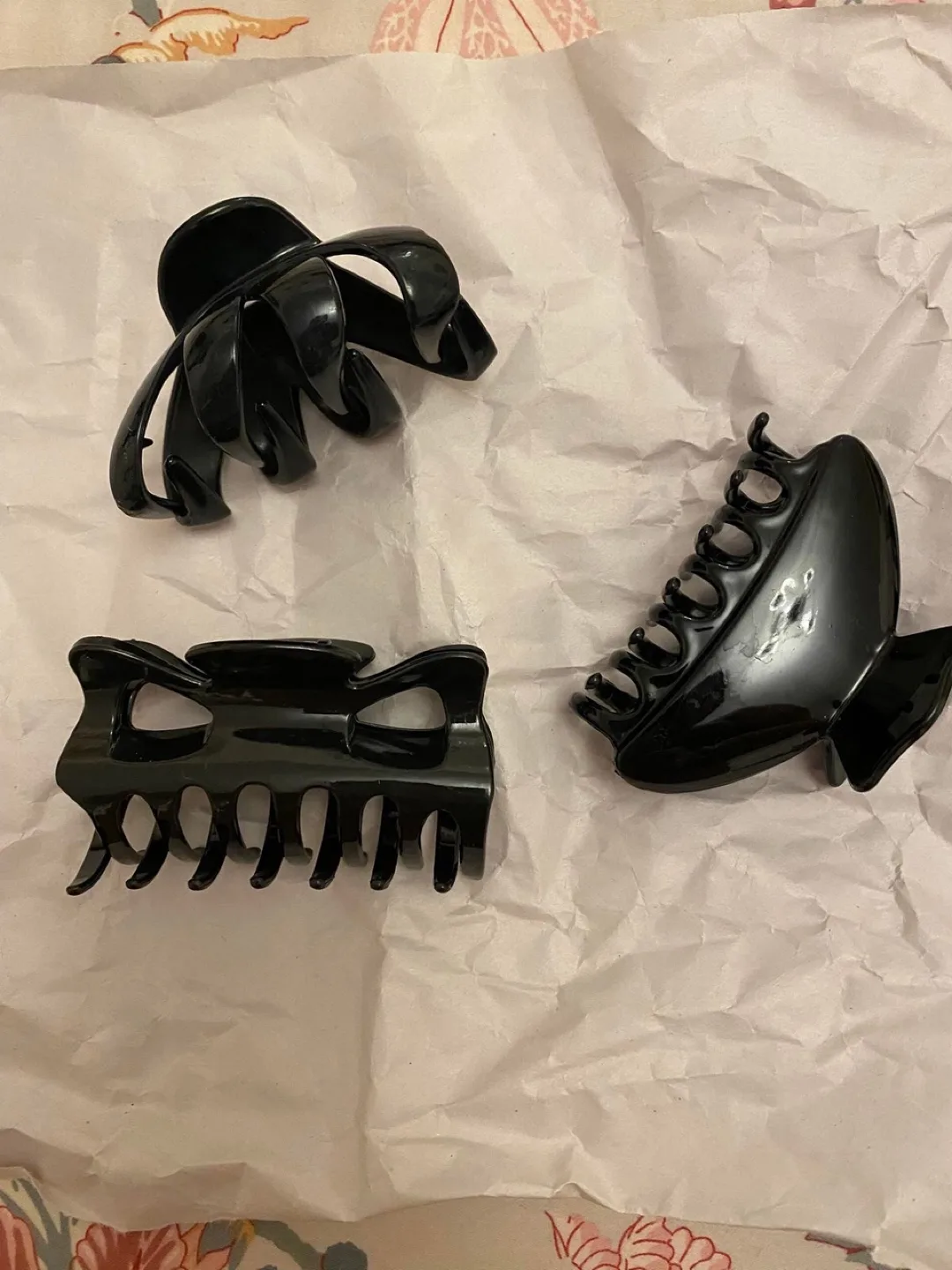 💚Hair Claw Clips & Accessories Bundle 💚 image indicator(2)