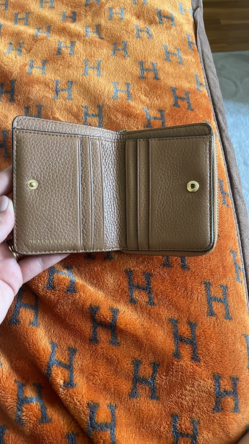 Tory Burch Mini Wallet Brown Leather Zip Around - photo 3