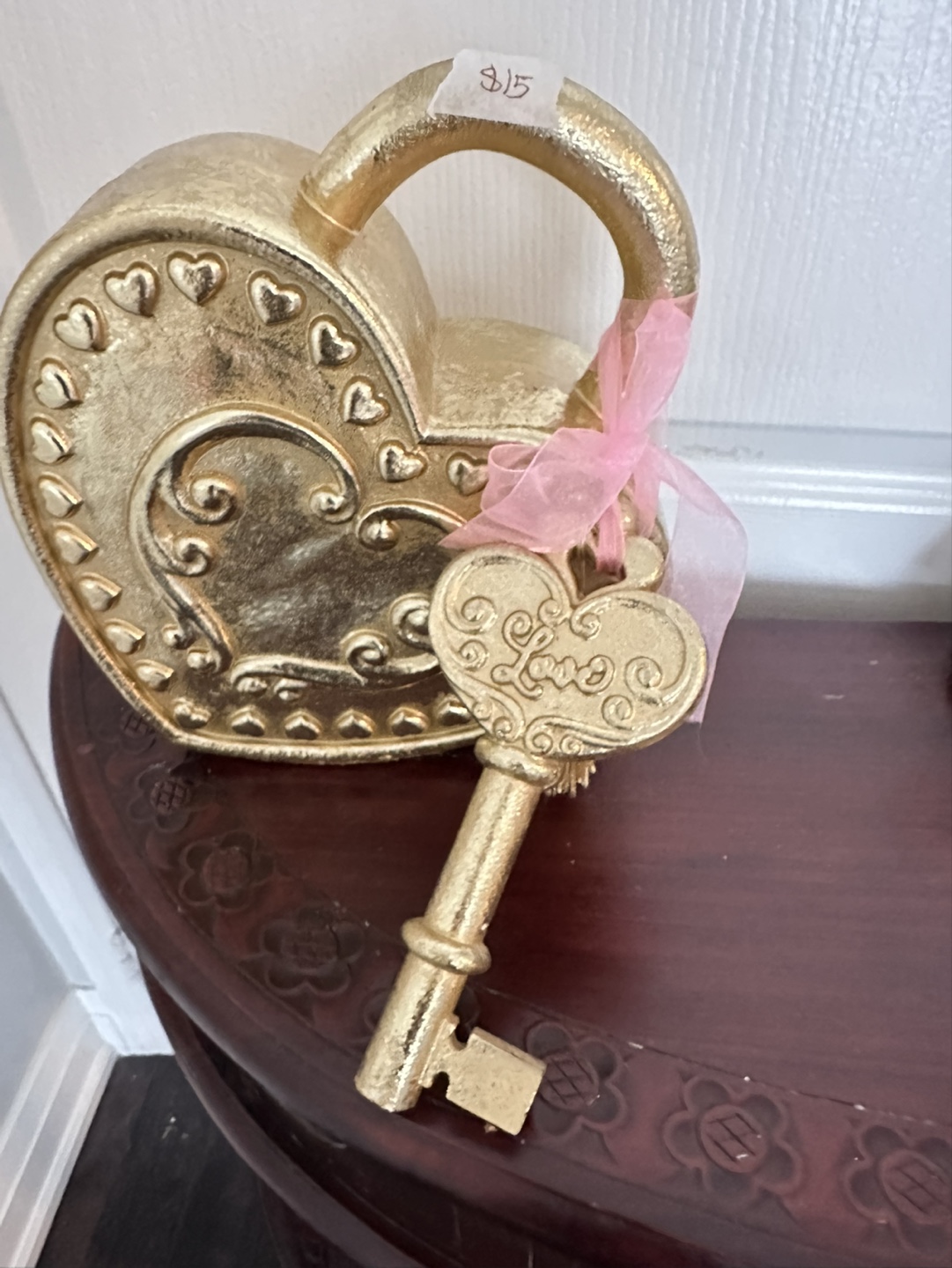 Gold Heart Lock and Key Decor - photo 2