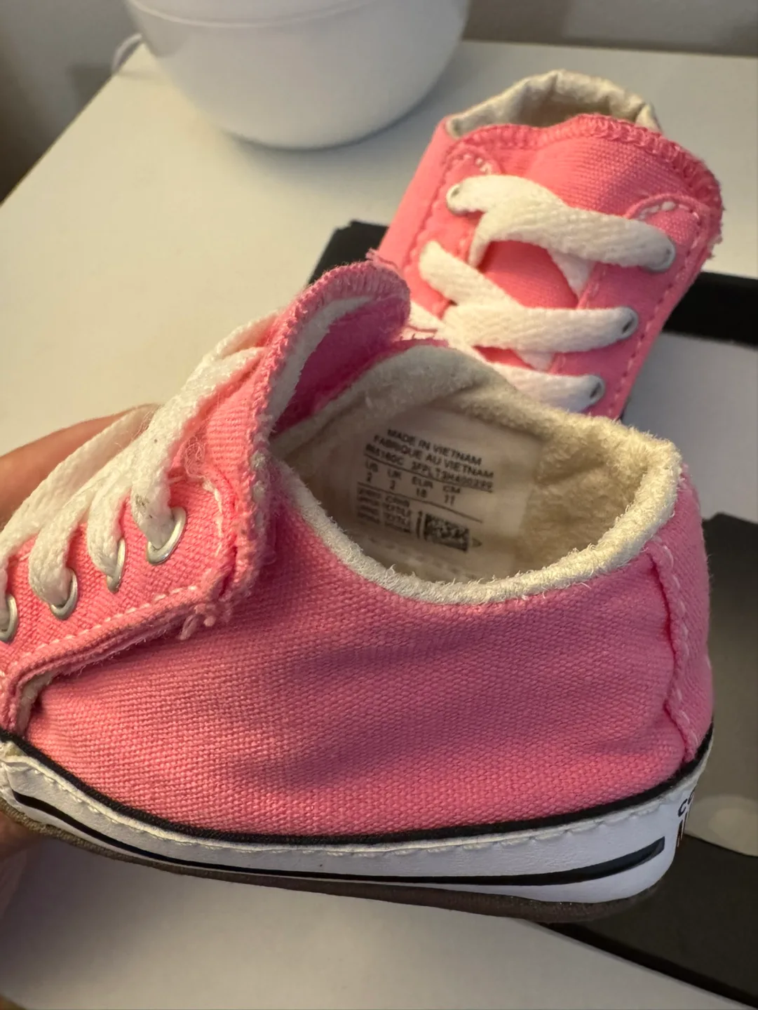 Infant Converse Pink Sneakers Size 2C image indicator(5)