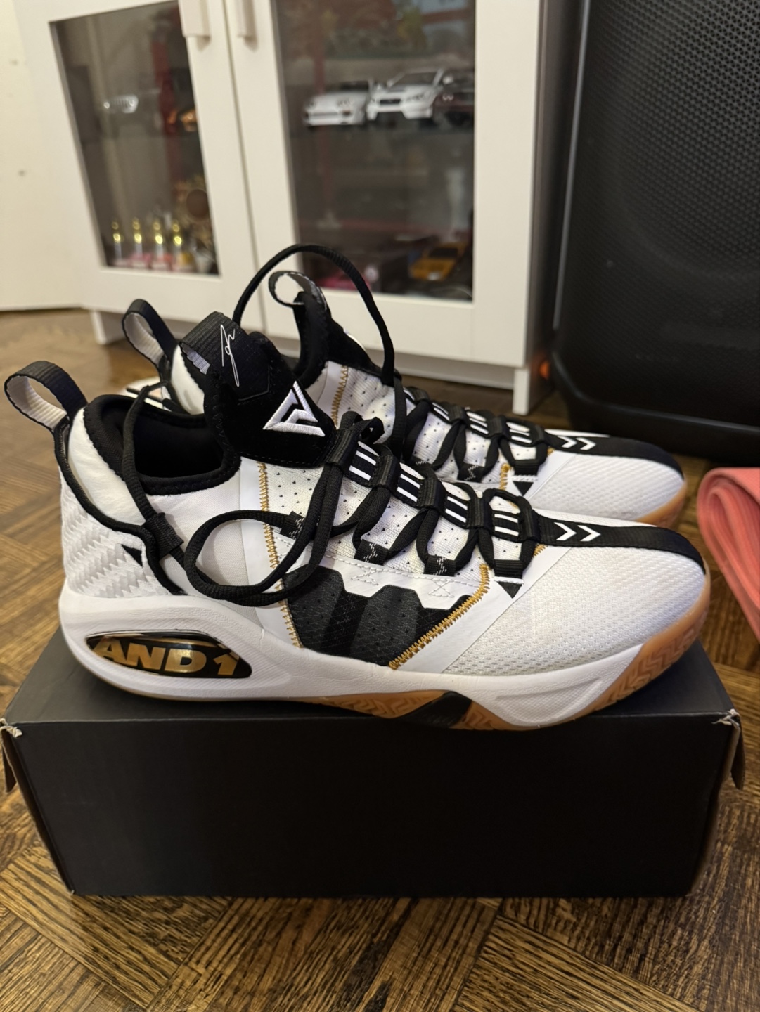 AND1 Steady Freddy Attack Low 2.0 Basketball Shoes