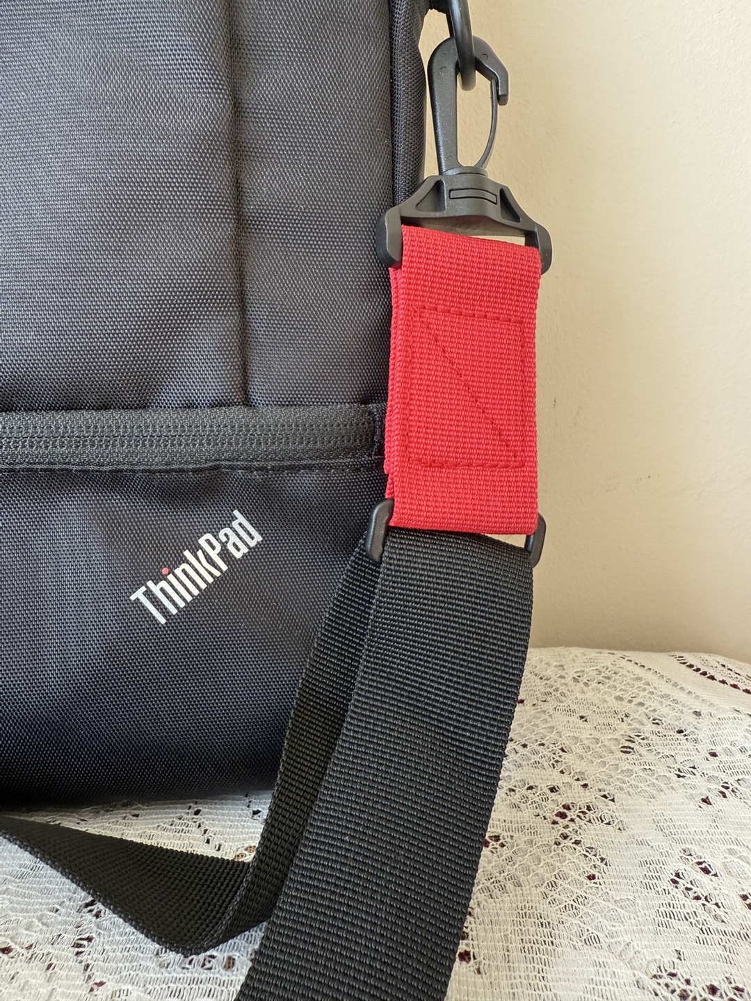 💚Lenovo ThinkPad Laptop Bag - Great for work/travel!! - photo 3
