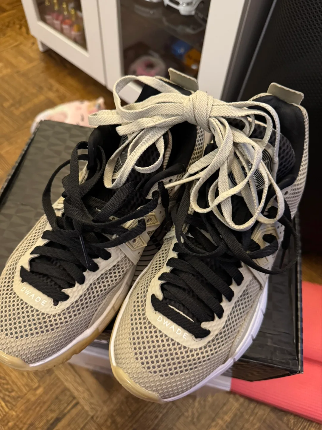 Li-Ning Way of Wade WOW 5 Black Sand Basketball Shoes - Size 9.5 image indicator(5)